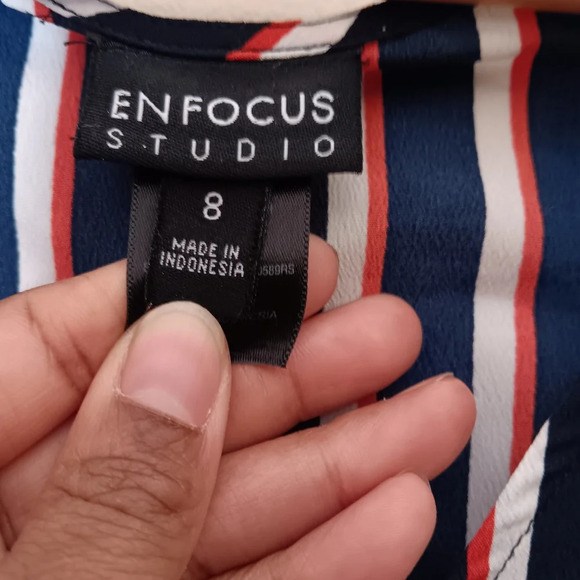Enfocus Studio pant suite/Red,White,and blue. - Picture 7 of 13